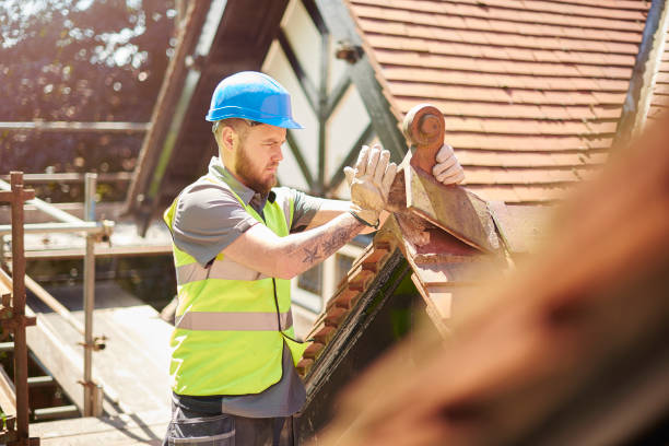 Best Storm Damage Roof Repair  in Thiensville, WI
